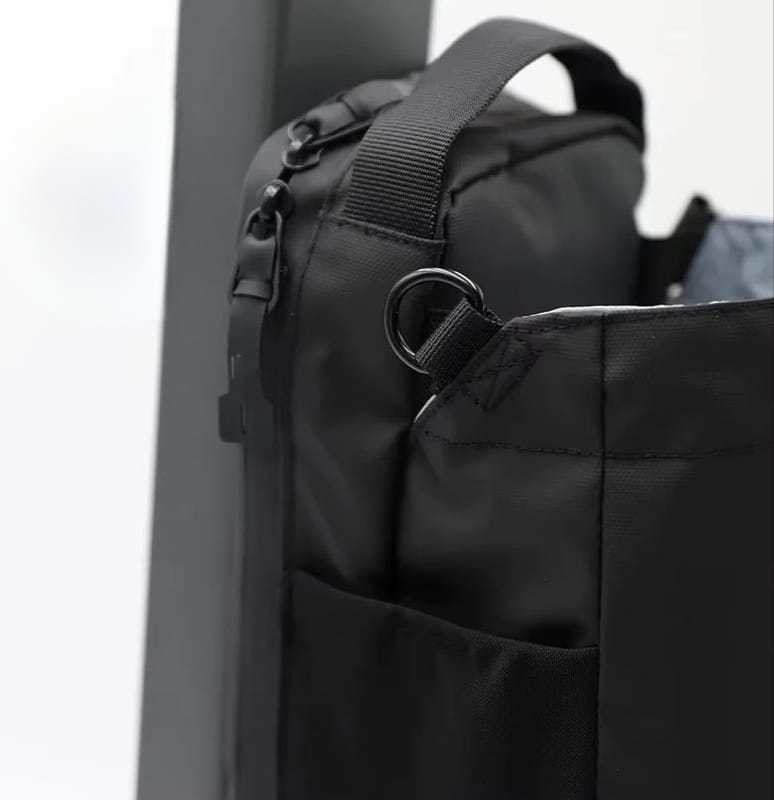 Magnetic Gym Bag